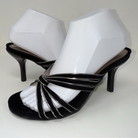 Kenneth Cole Reaction Black Velvet Metallic Trim Slip-On Heeled Sandals Size 8 - Picture 1 of 11